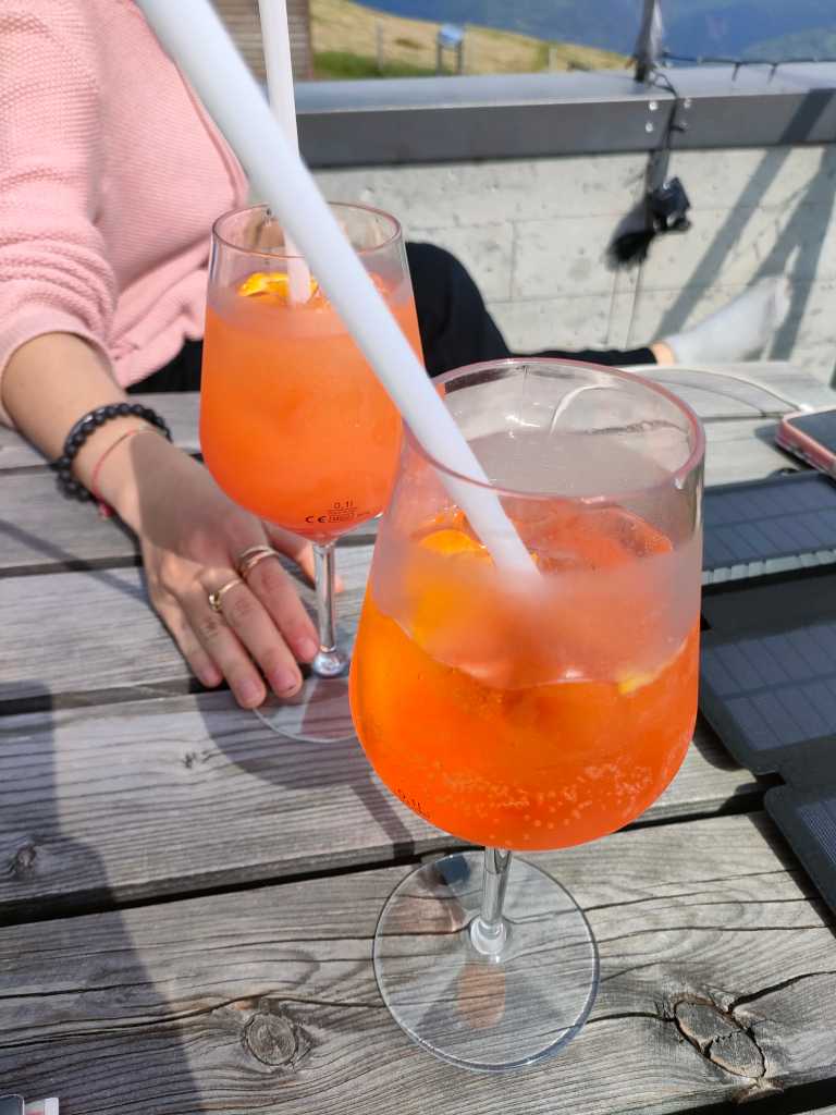 Lo spritz alla Capanna Monte Bar